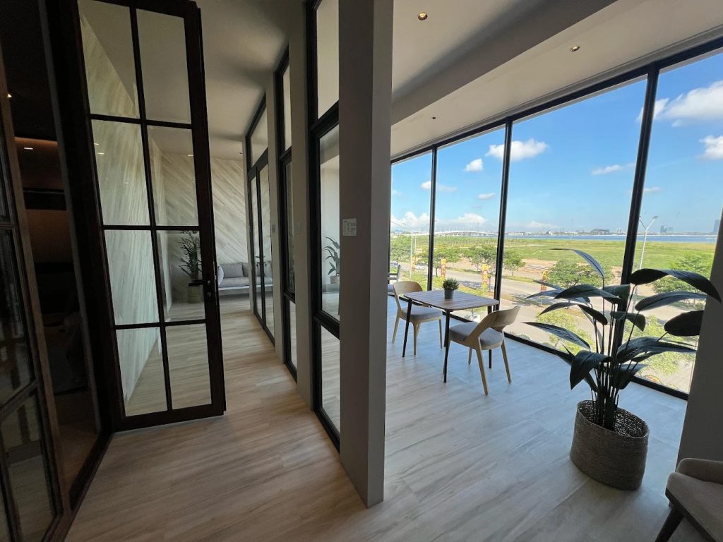 showroom3